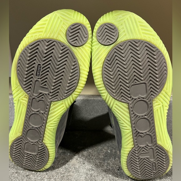 Adidas pro boost basketball shoe - Picture 2 of 6